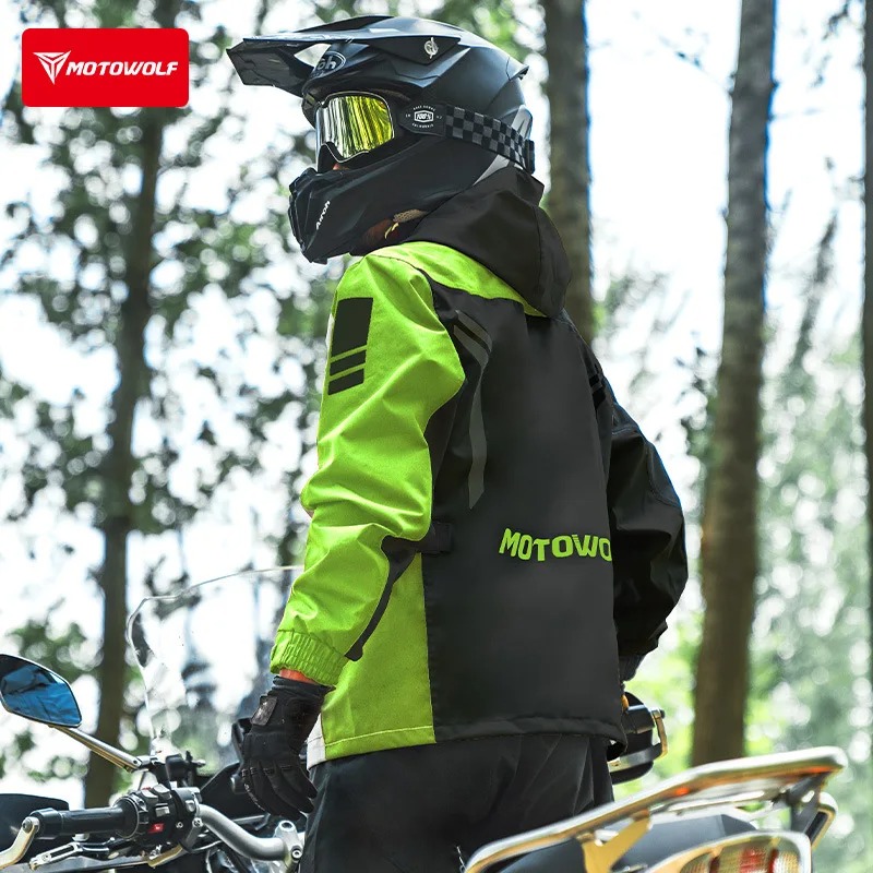 Cycling Commuter Rain Jacket - Motowolf veste de pluie réfléchissante pour